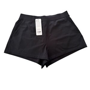 CRZ YOGA Black Athletic Shorts with Moisture-Wicking Fabric